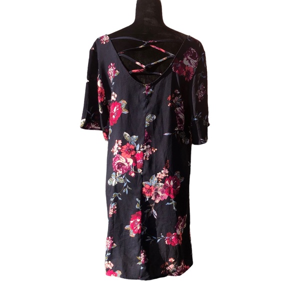 Rue 21 Navy Blue Floral Dress size X-Large - Picture 4 of 10